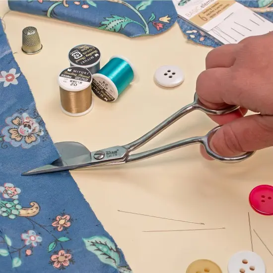 The Beadsmith Applique Scissor &ndash; 6 Inches, Duckbill Knife Edge, Angled Handle, Adjustable Tension Screw &ndash; Paddle Shape for Art, Crafting, Fabric, Thread, Needlework, Embroidery & Sewing {6}