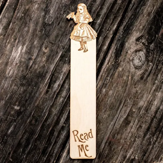 Bookmark - Alice - Read Me - Bookmark {2}