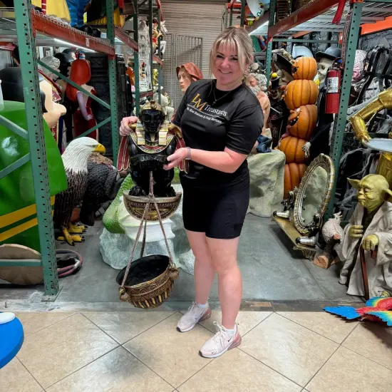 Pre-Owned Egyptian Plant Holder Statue {2}