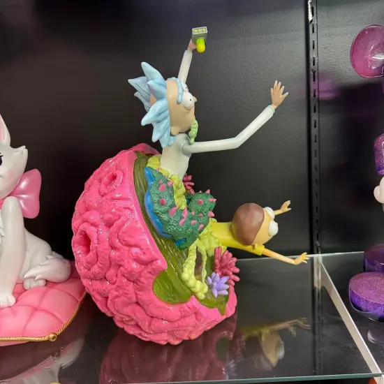 Rick and Morty Master Craft Table Top Statue {5}