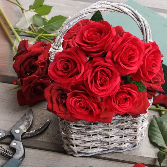 12PCS Red Roses Artificial Flowers, Fake Roses with Long Stems Realistic Silk Rose Bouquets Wedding Centerpiece Decorations {2}