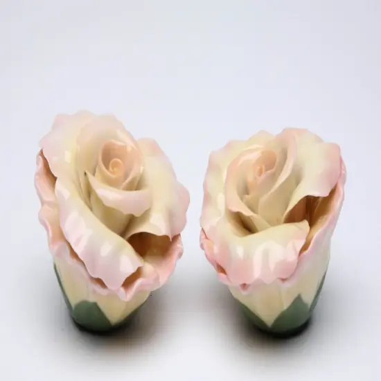 Hand Crafted Ceramic Rose Flower Salt & Pepper Shakers, Home D&eacute;cor, Gift for Her, Gift for Mom, Kitchen D&eacute;cor {3}