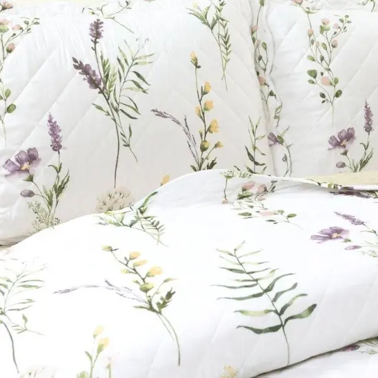 Lightweight Floral Quilt Set Full Queen with Scalloped Edge {4}