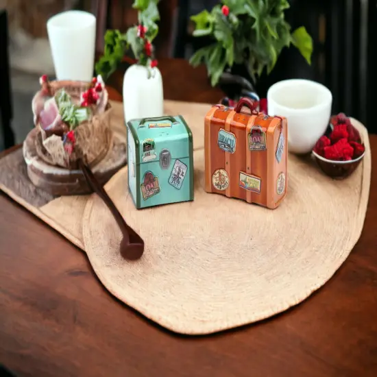 Ceramic Suitcase Luggage Salt & Pepper Shakers, Home D&eacute;cor, Gift for World Traveler, Gift for Her, Gift for Mom, Kitchen D&eacute;cor {2}