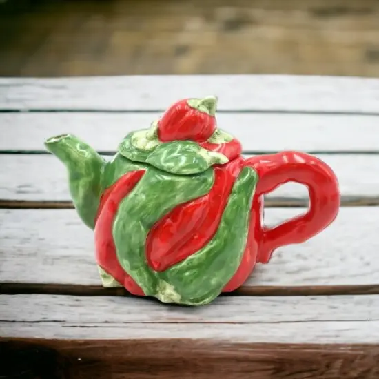 Ceramic Red Pepper Mini Teapot, Gift for Her, Gift for Mom, Tea Party D&eacute;cor, Caf&eacute; D&eacute;cor, Farmhouse Kitchen D&eacute;cor {1}