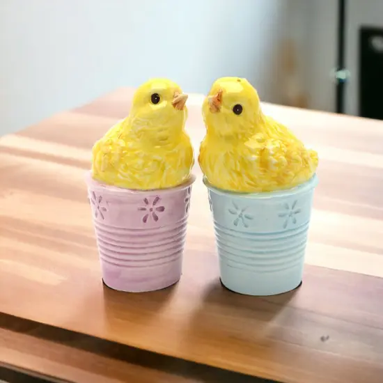 Ceramic Baby Chicken Salt & Pepper Shakers, Home D&eacute;cor, Gift for Her, Gift for Mom, Kitchen D&eacute;cor, Farmhouse D&eacute;cor, Fall Decor {2}