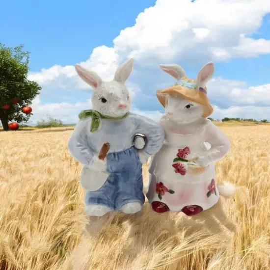 Cute Bunny Rabbit Farmers Salt and Pepper Shakers, Home D&eacute;cor, Gift for Her, Gift for Mom, Kitchen D&eacute;cor, Spring or Easter D&eacute;cor {2}