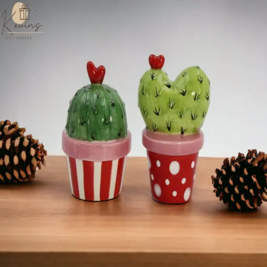 Ceramic Cactus in Pots with Heart Salt and Pepper Shakers, Valentines Day D&eacute;cor, Gift for Her, Gift for Mom, Kitchen D&eacute;cor {1}