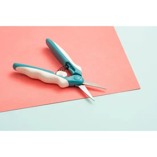 We R Comfort Craft Scissors-Spring Loaded {5}