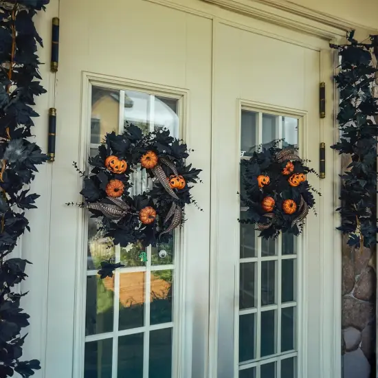 Halloween Wreath - 18 Inch (Feather) {5}