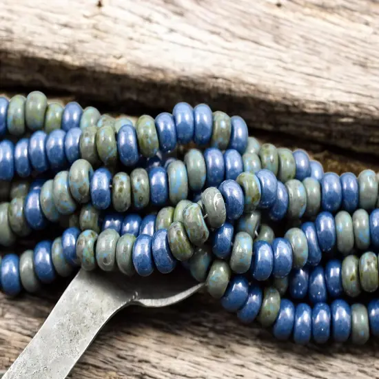 34/0 Aged Blue Turquoise Picasso Seed Bead Mix (1/2 Strand) {2}