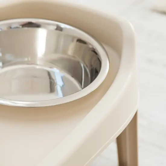 IRIS Large Plastic Elevated Feeder Almond {5}