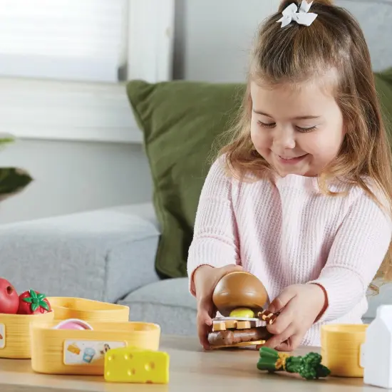 Learning Resources Pick 'n' Sort Food Groups {5}