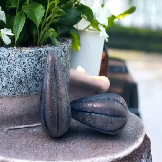 *6* 22x11mm Etched Matte Montana Blue Luster Melon Drop Beads {4}