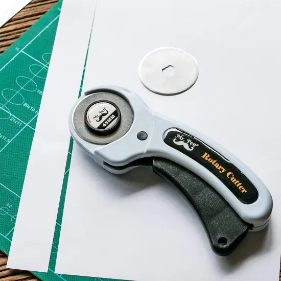 45mm Rotary Cutter with 1 Extra Blade, Ergonomic Handle, Rotary Cutter for Fabric, Fabric Cutter, Fabric Cutter Wheel, Fabric Rotary Cutter, Rotary Cutting Tool, Rotary Fabric Cutter {5}