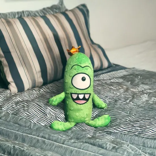 Wizard Pickles: King Pickle Plush {3}