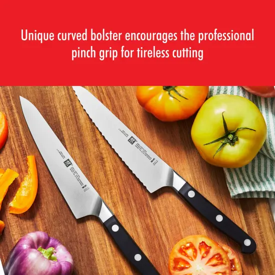 ZWILLING Pro 16-pc Knife Block Set {6}