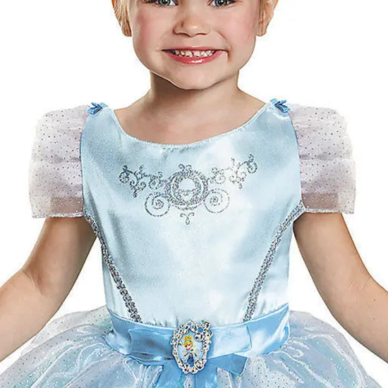 Girl's Disney Cinderella Costume {2}
