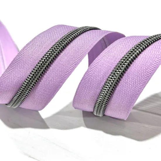Lilac zipper tape with gunmetal teeth {1}