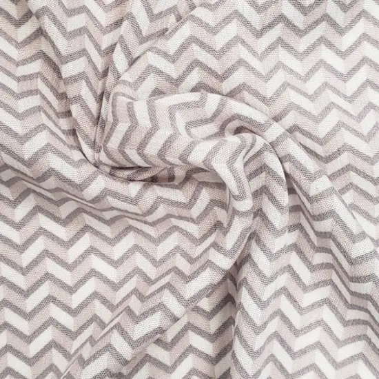 1 Yard Gray Rayon Crinkle Apparel Fabric 50/52 inches Width {1}
