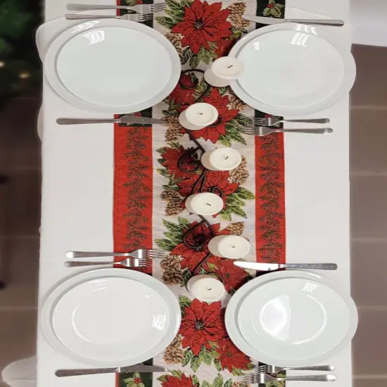 Poinsettia Christmas Table Runner {4}