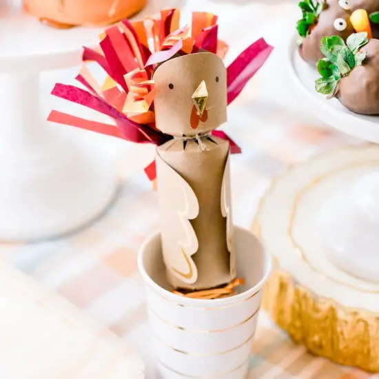 THANKSGIVING TURKEY TABLE CRACKERS {3}