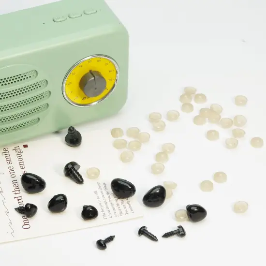 280pcs Black Plastic Safety Noses 5 Sizes Craft Triangle {4}