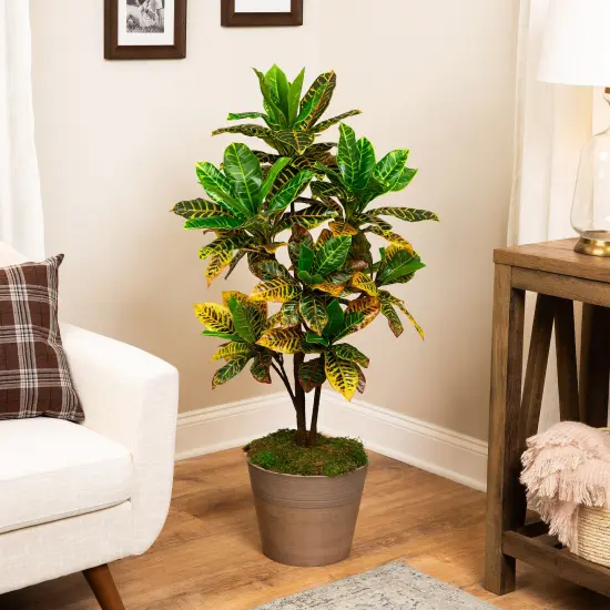 Northlight Artificial Croton Tree with Variegated Leaves - 45.75" Green {1}