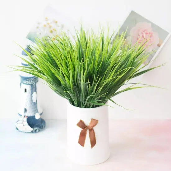 Vibrant Spring Grass Set for Stunning Table Decor {4}