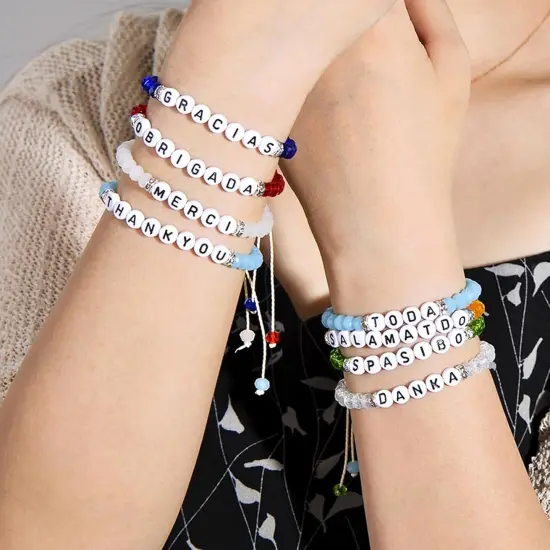 300Pcs Vowel Letter Pony Beads for Friendship Bracelets Making 4X7mm Individual Round White Alphabet Beads E {4}