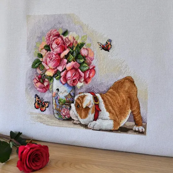 Bulldog and Buterflies K-94 Counted Cross-Stitch Kit {2}