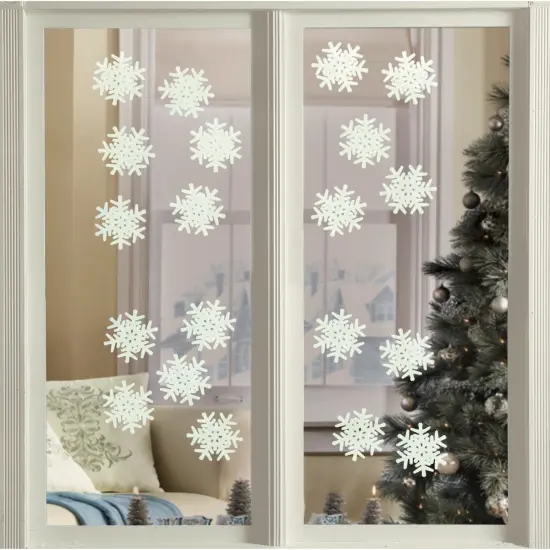 Collections Etc Glow in the Dark Snowflakes Decals - 20 Pc {1}