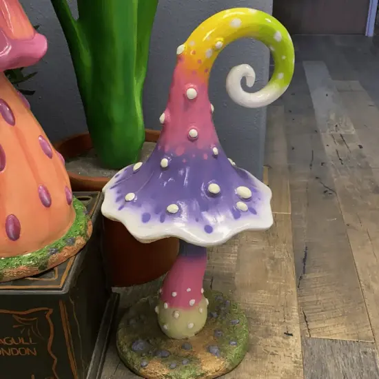 Small Swirl Mushroom Over Sized Statue {3}