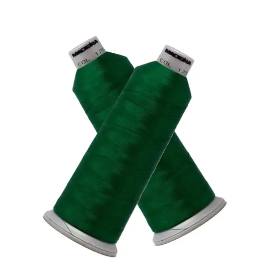 Madeira Polyneon Emerald Isle Green {3}