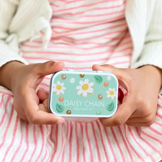 DAISY BRACELET GIFT KIT {4}