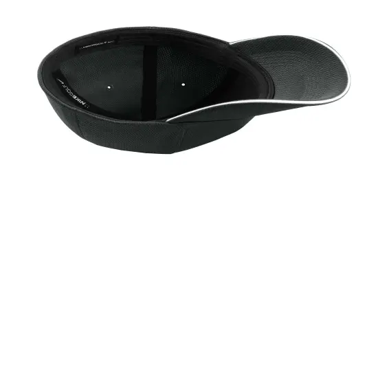 Nike&reg; Dri FIT Stretch Mesh Sandwich Bill Cap Black/ White {6}