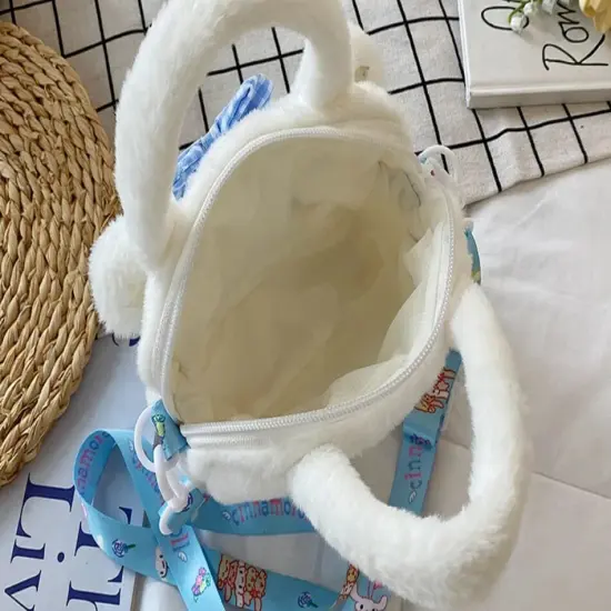 Hk and friends Plush Shoulder Bag {7}