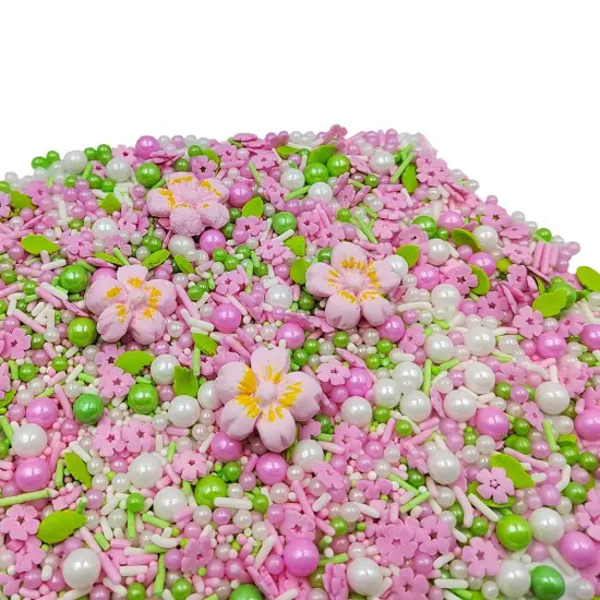Sprinkles Edible Flowers for Cake Decorating - Pink Flowers {3}