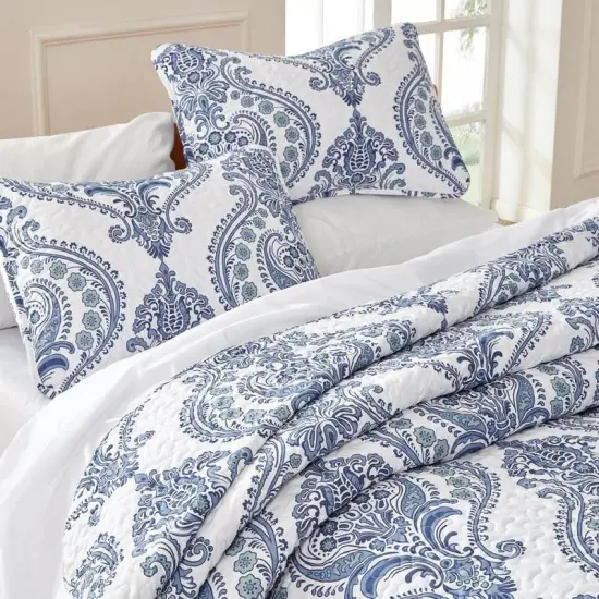 Soft Microfiber Reversible Blue/White Baroque Design Quilt Set {4}