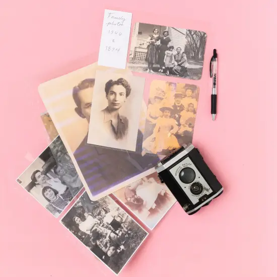 Avery Clear Self-Adhesive Business Card Holders, Top Load, Holds 3.5" x 2" Cards, 10 per Pack, 2 Packs, 20 Card Holders Total (01675) {3}