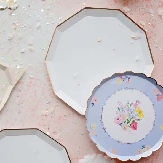 BLANC WHITE SIGNATURE LARGE PLATES {6}