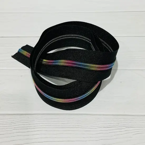 Metallic rainbow teeth on Black zipper tape {1}