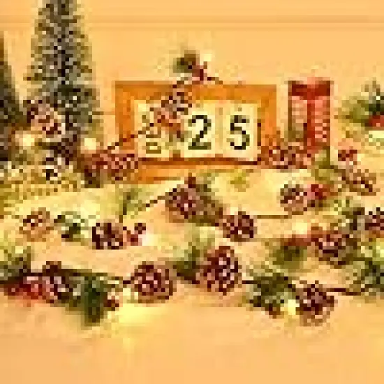 Prelit Lighted Christmas Garland, {3}