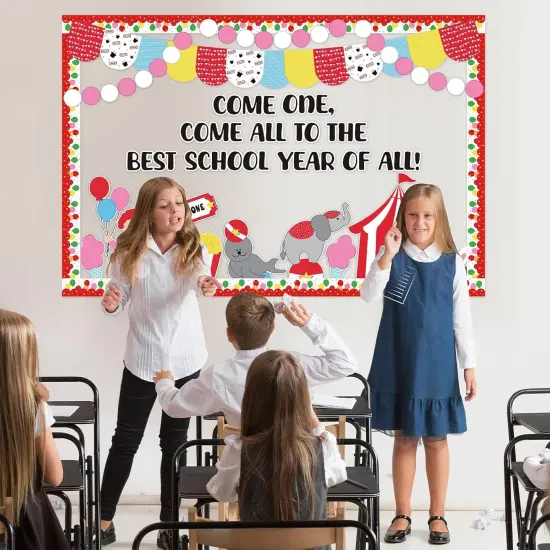 81 Pcs Circus Theme Bulletin Board Set {3}