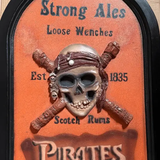 Pirate Wall Decor Pub Sign Statue {4}