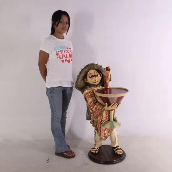 Mexican Cocktail Butler Statue {3}