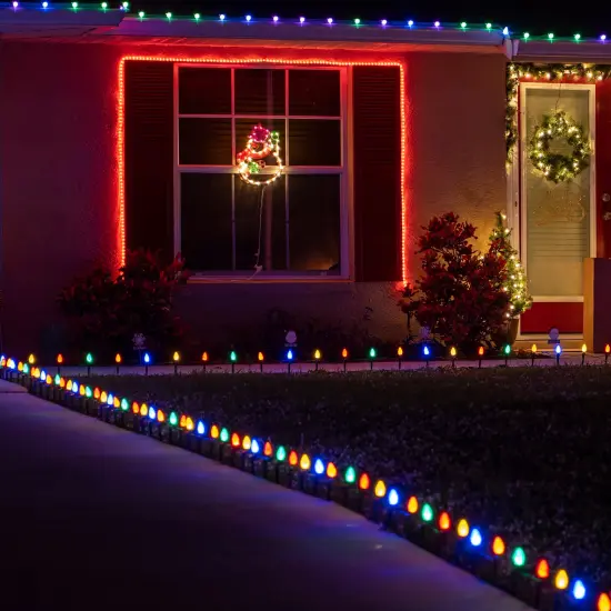 Northlight C7 and C9 Outdoor Christmas Light Stakes - 5" - Black - 100pc {3}