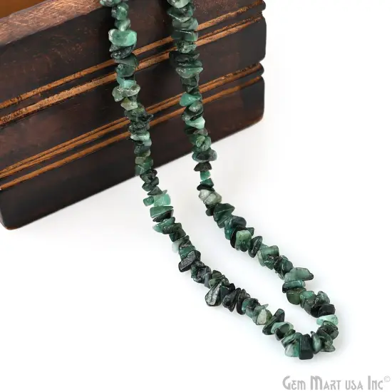 Emerald Chip Beads, 34 Inch, Natural Chip Strands, Drilled Strung Nugget Beads, 3-7mm, Polished, GemMartUSA (CHEM-70001) {6}