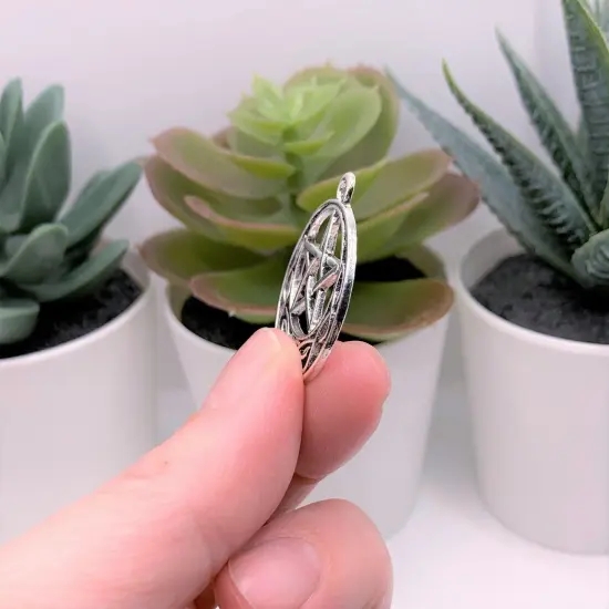 Silver Celtic Knot Pentacle Charms, 31x26mm {4}