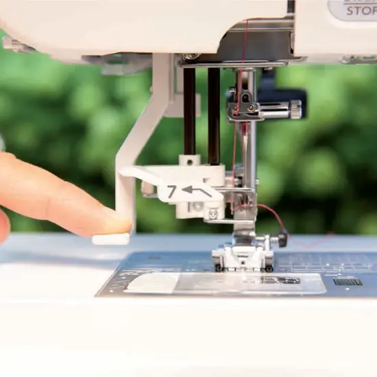 Elna eXcellence 680 PLUS Anniversary Edition Sewing and Quilting Machine {5}